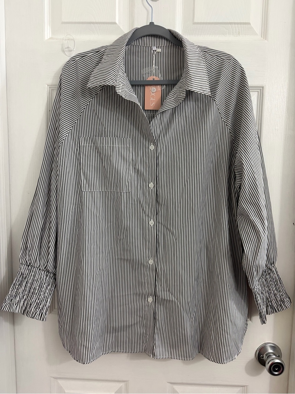 Stripe-Detail Blue and White Button-Down Shirt size large. NWT